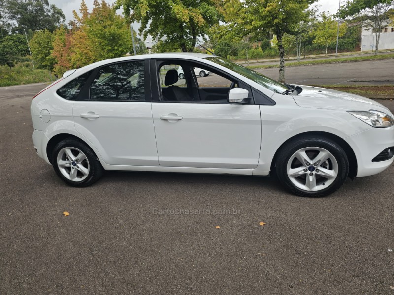 FOCUS 2.0 HC 16V FLEX 4P MANUAL - 2013 - BENTO GONçALVES