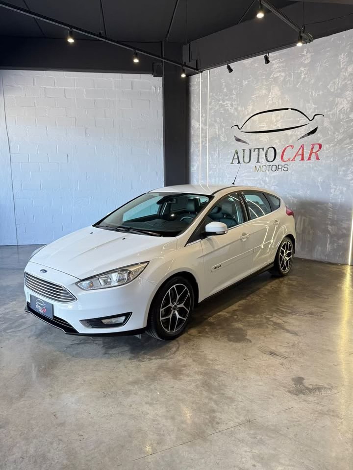FOCUS 2.0 TITANIUM HATCH 16V FLEX 4P AUTOMÁTICO - 2016 - CAXIAS DO SUL