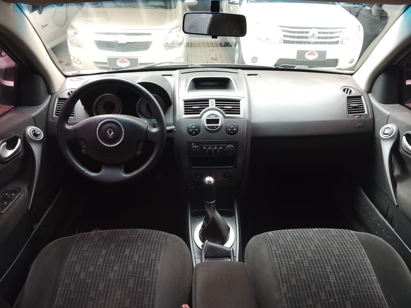 MÉGANE 1.6 DYNAMIQUE GRAND TOUR 16V FLEX 4P MANUAL - 2012 - CAXIAS DO SUL