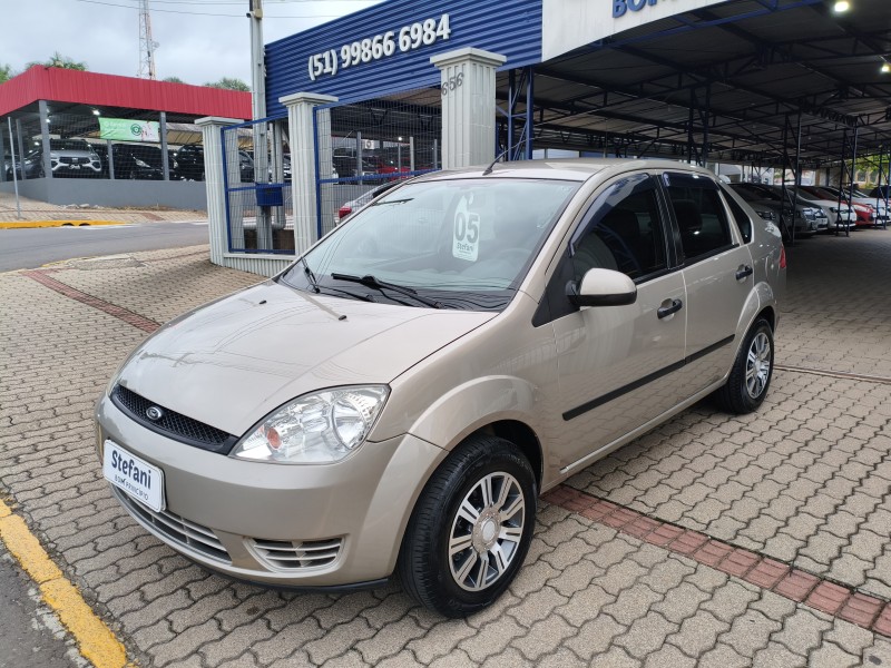 fiesta 1.6 mpi sedan 8v flex 4p manual 2005 bom principio