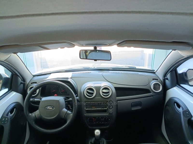 KA 1.0 MPI CLASS 8V FLEX 2P MANUAL - 2013 - NOVA PETRóPOLIS