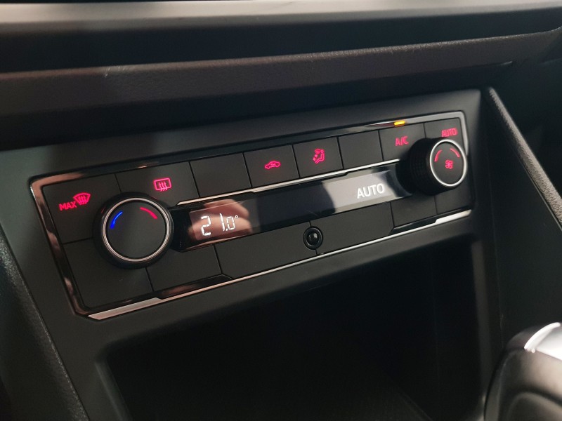 POLO 1.0 TSI COMFORTLINE 12V FLEX 4P AUTOMÁTICO - 2018 - CAXIAS DO SUL