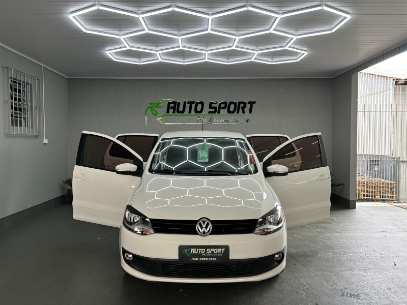FOX 1.6 MI 8V FLEX 4P AUTOMATIZADO - 2014 - CAXIAS DO SUL