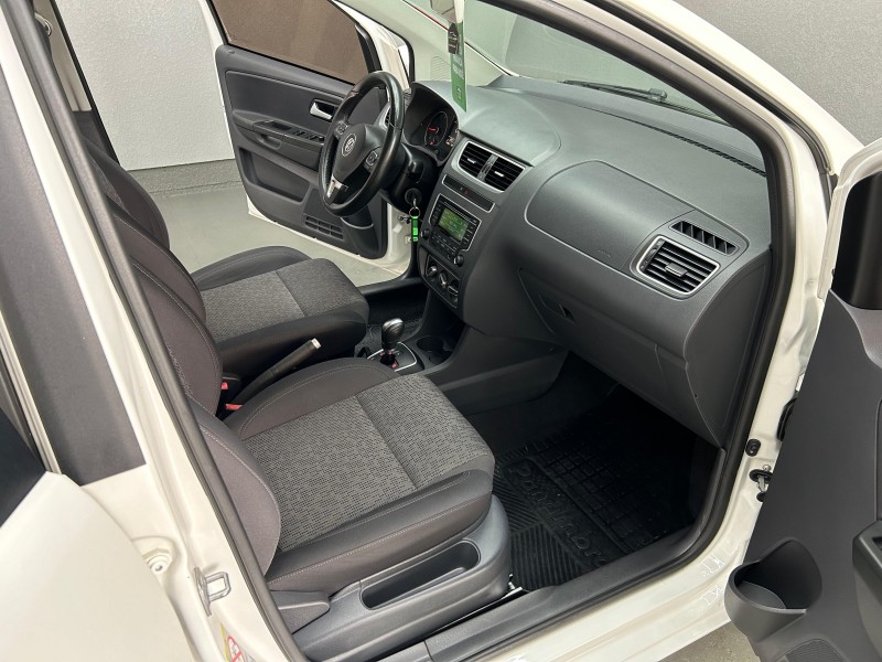 FOX 1.6 MI 8V FLEX 4P AUTOMATIZADO - 2014 - CAXIAS DO SUL