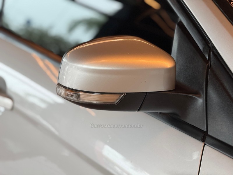 FOCUS 2.0 SE SEDAN 16V FLEX 4P AUTOMÁTICO - 2014 - DOIS IRMãOS