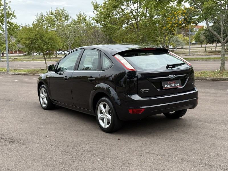 FOCUS 2.0 GLX 16V FLEX 4P MANUAL - 2011 - BENTO GONçALVES