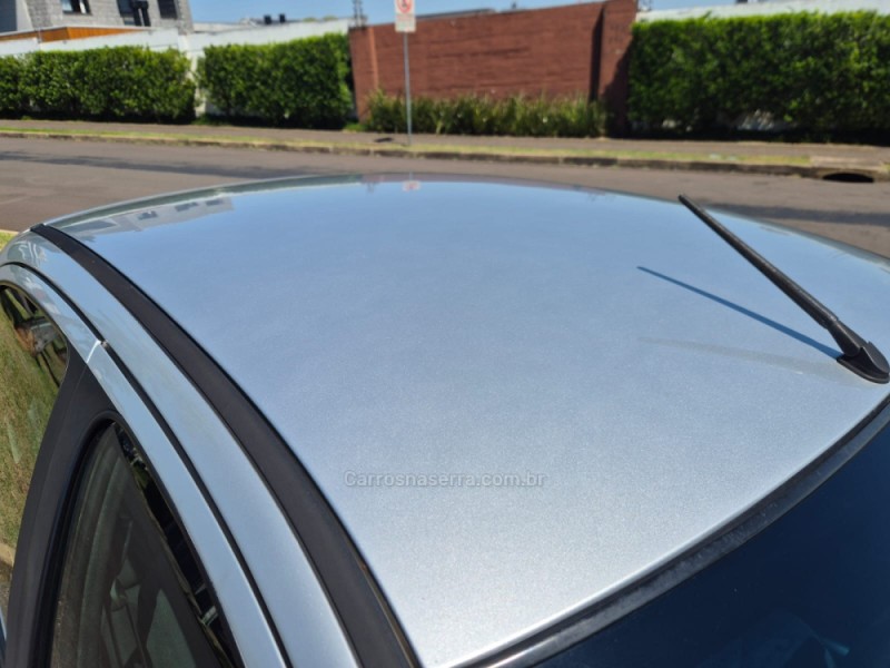 207 1.4 XR 8V FLEX 4P MANUAL - 2011 - SãO LEOPOLDO