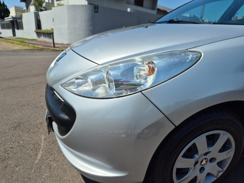 207 1.4 XR 8V FLEX 4P MANUAL - 2011 - SãO LEOPOLDO