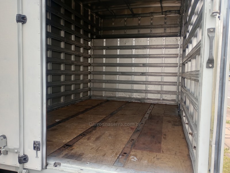 MASTER 2.5 DCI CHASSI CABINE L2H1 16V DIESEL 2P MANUAL - 2011 - FARROUPILHA