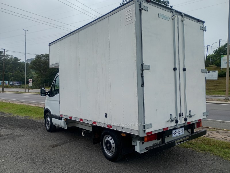 MASTER 2.5 DCI CHASSI CABINE L2H1 16V DIESEL 2P MANUAL - 2011 - FARROUPILHA