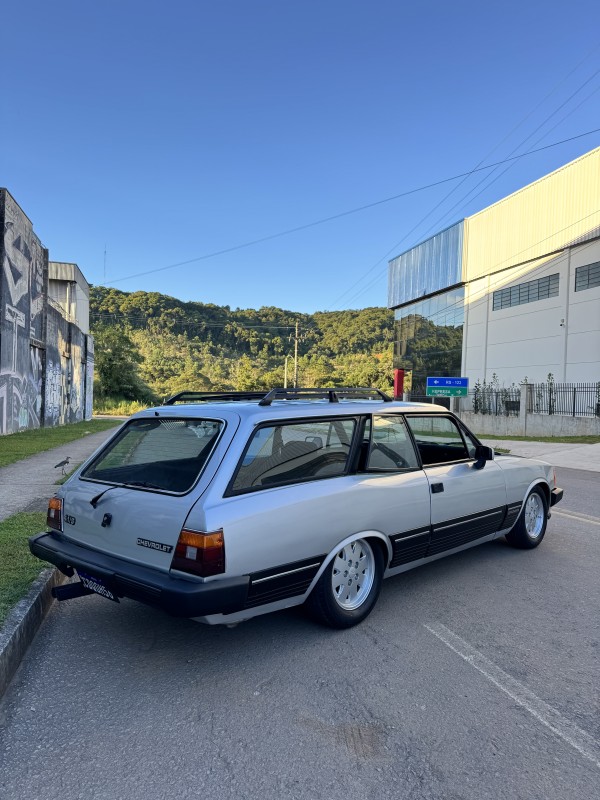 CARAVAN 4.1 DIPLOMATA SE 12V GASOLINA 2P MANUAL - 1989 - CAXIAS DO SUL
