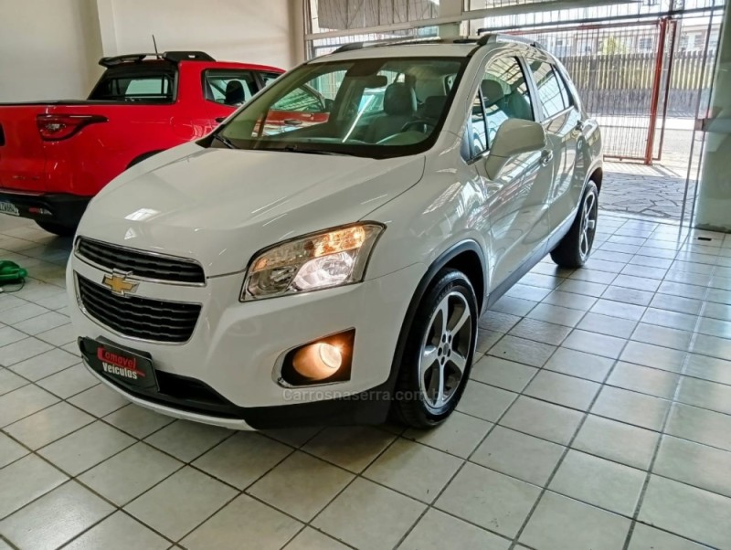 tracker 1.8 mpfi ltz 4x2 16v flex 4p automatico 2015 canoas
