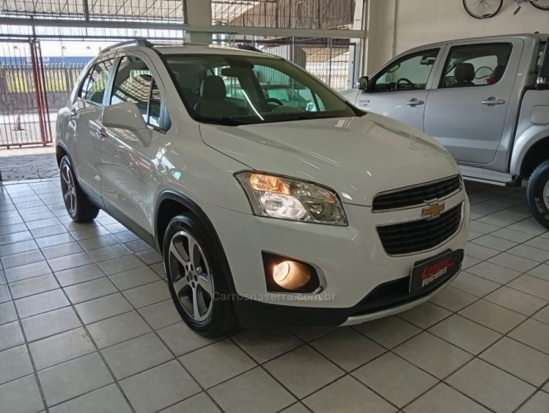 TRACKER 1.8 MPFI LTZ 4X2 16V FLEX 4P AUTOMÁTICO - 2015 - CANOAS