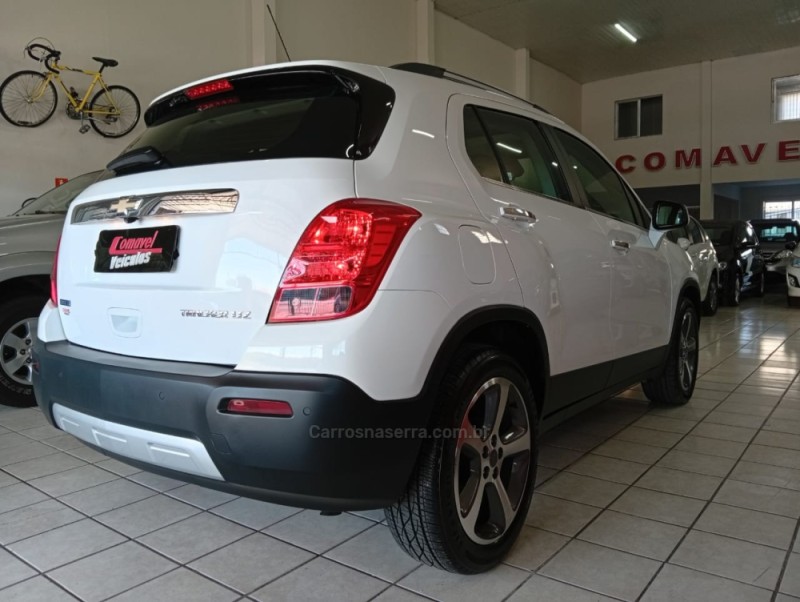 TRACKER 1.8 MPFI LTZ 4X2 16V FLEX 4P AUTOMÁTICO - 2015 - CANOAS
