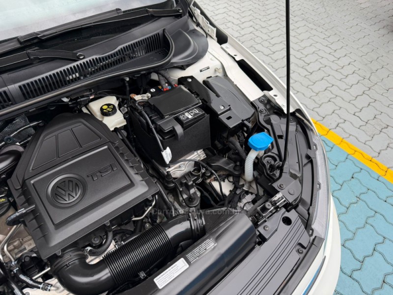 POLO 1.0	200 TSI HIGHLINE AUTOMÁTICO  - 2024 - ESTâNCIA VELHA