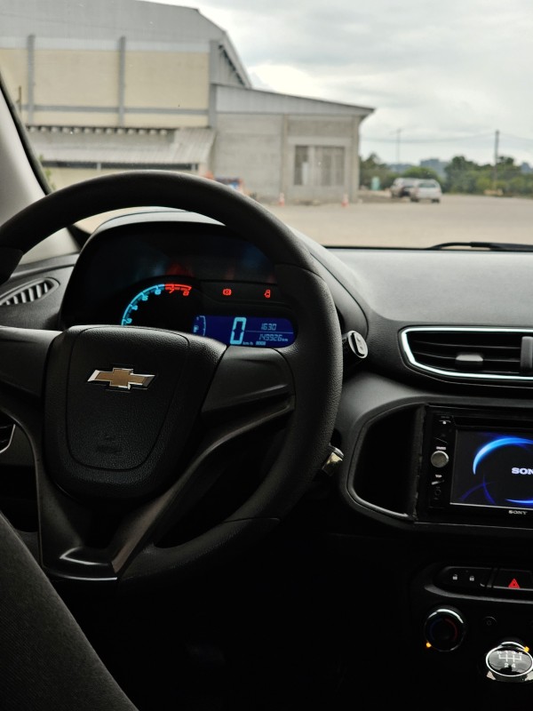 ONIX 1.4 MPFI LT 8V FLEX 4P AUTOMÁTICO - 2015 - ANTôNIO PRADO