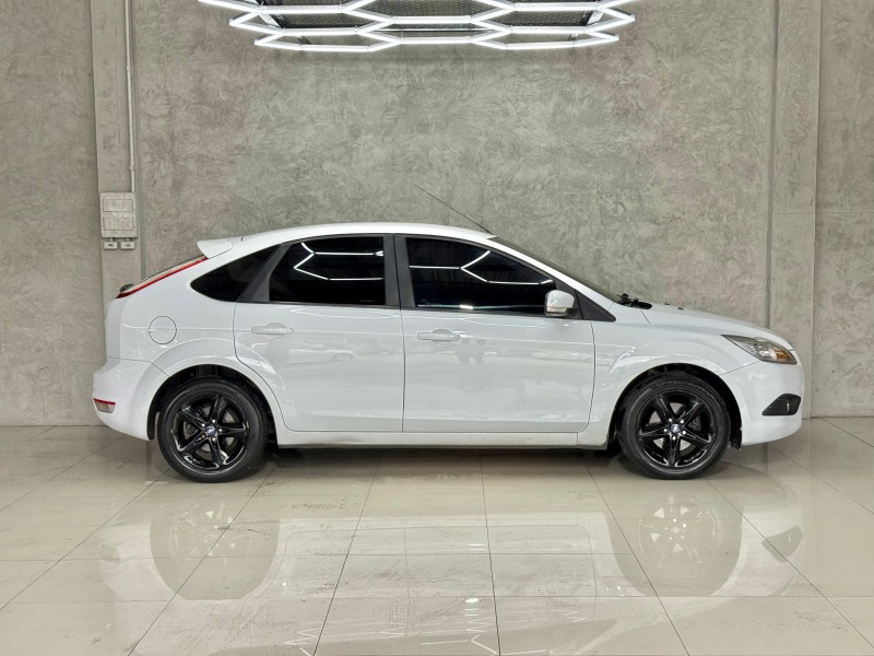 FOCUS 1.6 8V FLEX 4P MANUAL - 2012 - CAXIAS DO SUL