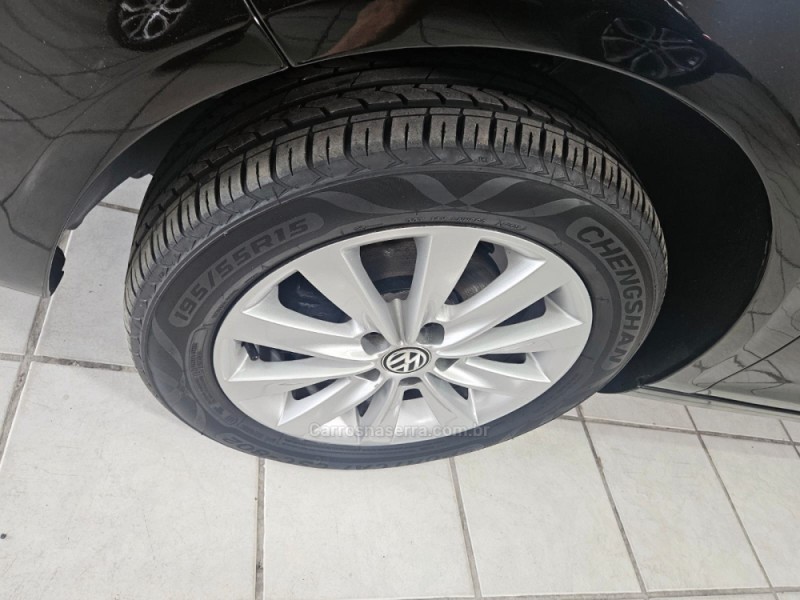 FOX 1.6 MI PRIME 8V FLEX 4P AUTOMATIZADO - 2012 - CANOAS