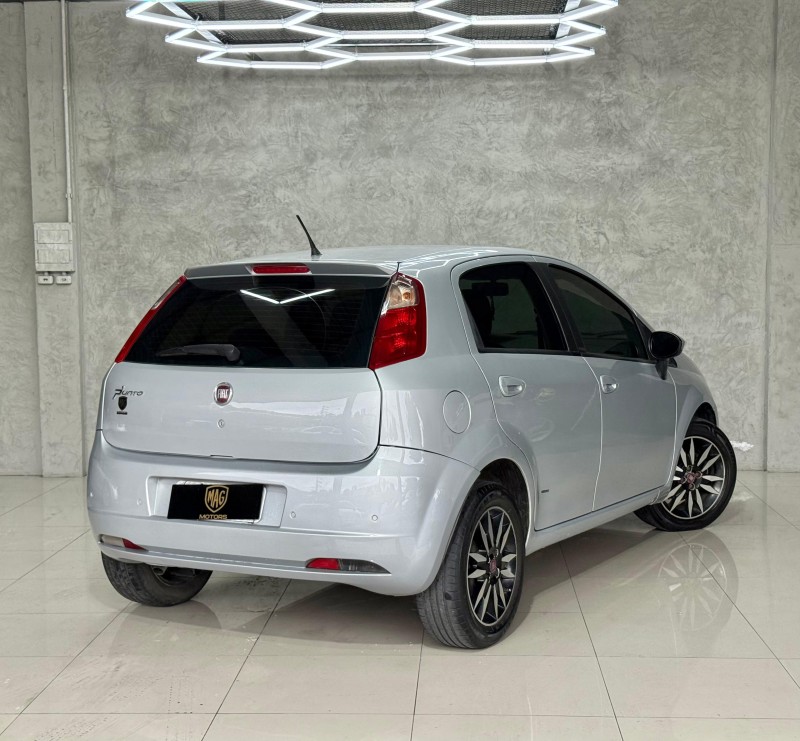 PUNTO 1.6 ESSENCE SP 16V FLEX 4P MANUAL - 2012 - CAXIAS DO SUL