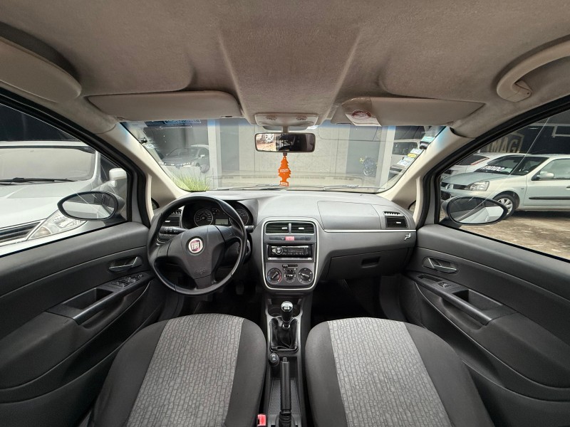 PUNTO 1.6 ESSENCE SP 16V FLEX 4P MANUAL - 2012 - CAXIAS DO SUL