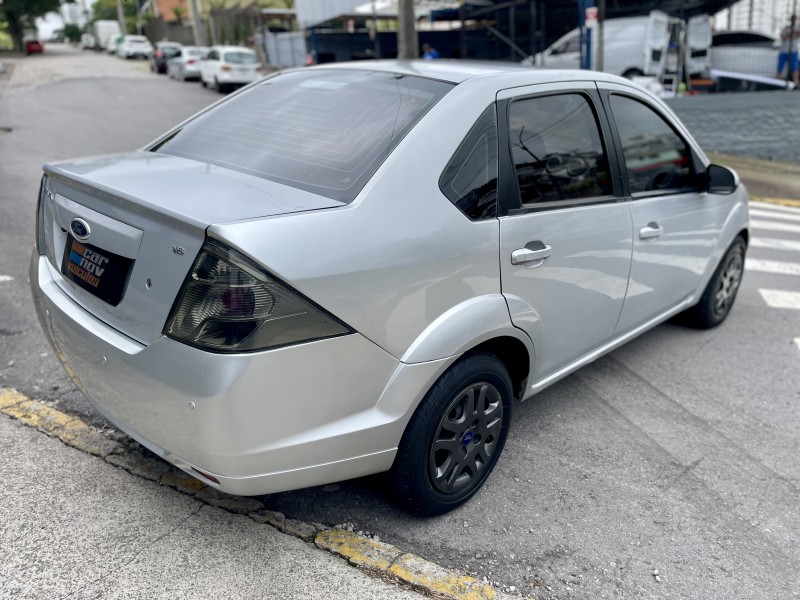 FIESTA 1.6 ROCAM SE SEDAN 8V FLEX 4P MANUAL - 2014 - CAXIAS DO SUL