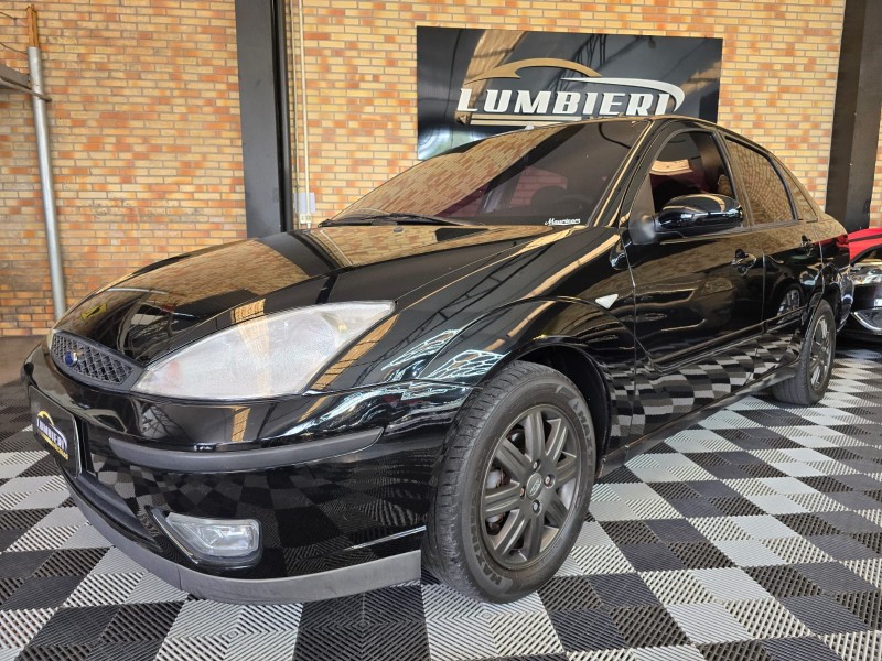focus 1.6 gl sedan 8v flex 4p manual 2004 farroupilha