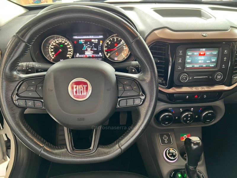 TORO 2.0 16V TURBO DIESEL VOLCANO AT9 4X4 AUTOMÁTICO - 2019 - CAXIAS DO SUL