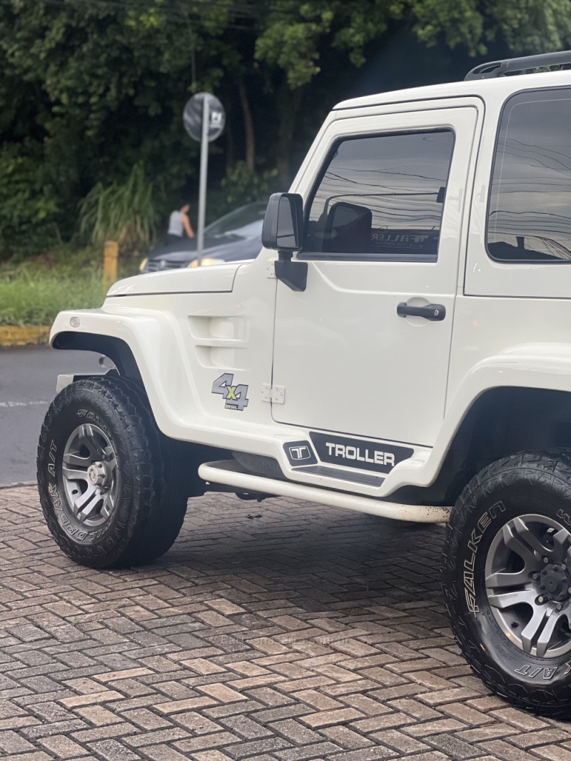 T4 3.2 TGV 4X4 16V TURBO DIESEL 2P MANUAL - 2014 - CAMPO BOM