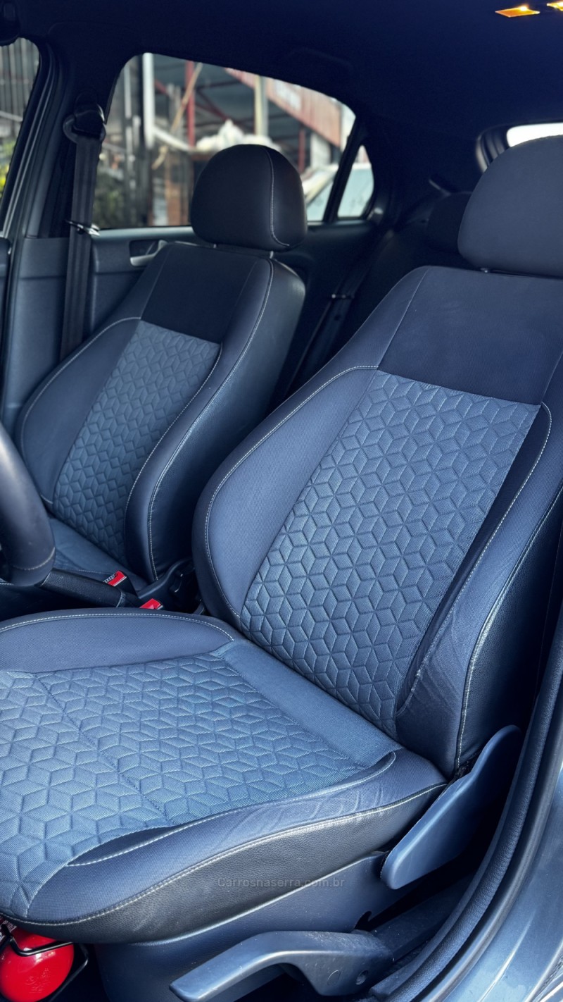 GOL 1.0 MI TRACK 8V FLEX 4P MANUAL - 2014 - CAXIAS DO SUL