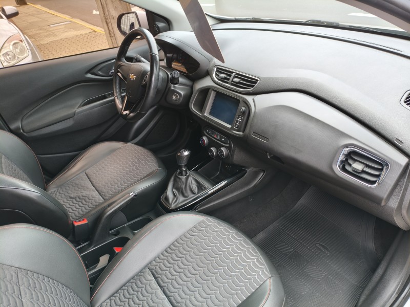 ONIX 1.4 MPFI LTZ 8V FLEX 4P MANUAL - 2018 - BOM PRINCíPIO