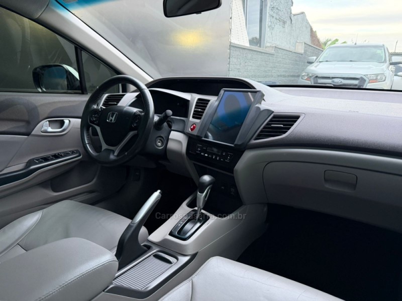 CIVIC 2.0 LXR 16V FLEX 4P AUTOMÁTICO - 2014 - ESTâNCIA VELHA