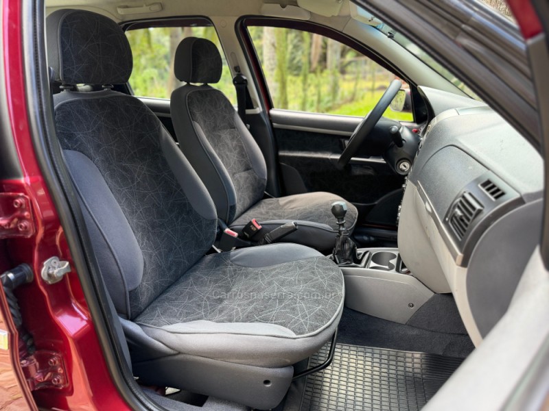 PALIO 1.4 MPI ATTRACTIVE WEEKEND 16V FLEX 4P MANUAL - 2011 - CARLOS BARBOSA