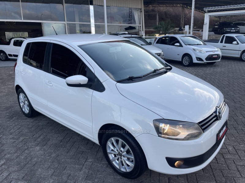 FOX 1.0 MI 8V FLEX 4P MANUAL - 2014 - PAROBé