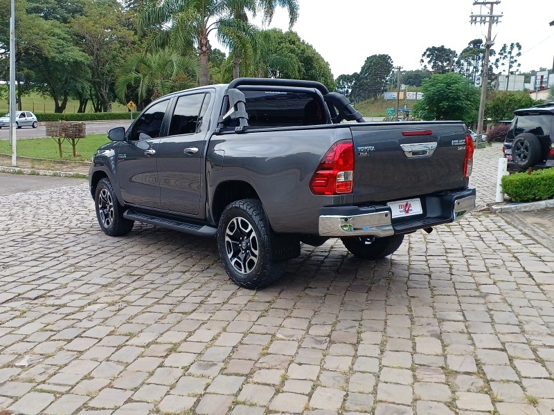 HILUX 2.8 SRV 4X4 CD 16V DIESEL 4P AUTOMÁTICO - 2022 - FLORES DA CUNHA