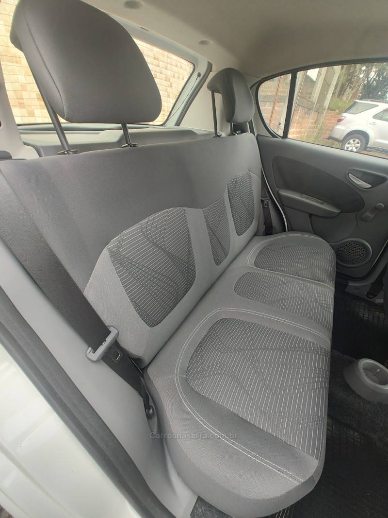 PALIO 1.0 MPI ATTRACTIVE 8V FLEX 4P MANUAL - 2015 - CANELA