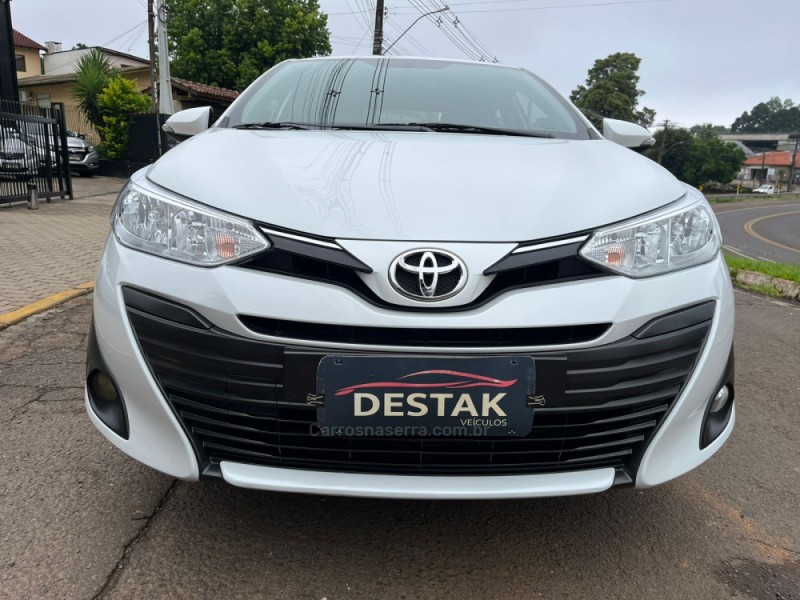 YARIS 1.5 XS SEDAN 16V FLEX 4P AUTOMÁTICO - 2022 - DOIS IRMãOS
