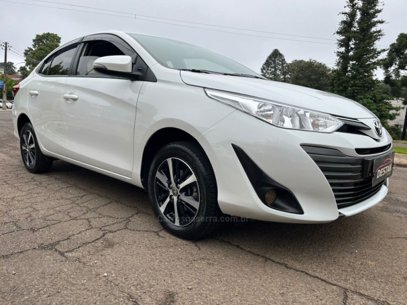 YARIS 1.5 XS SEDAN 16V FLEX 4P AUTOMÁTICO - 2022 - DOIS IRMãOS
