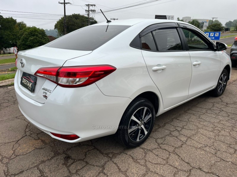 YARIS 1.5 XS SEDAN 16V FLEX 4P AUTOMÁTICO - 2022 - DOIS IRMãOS