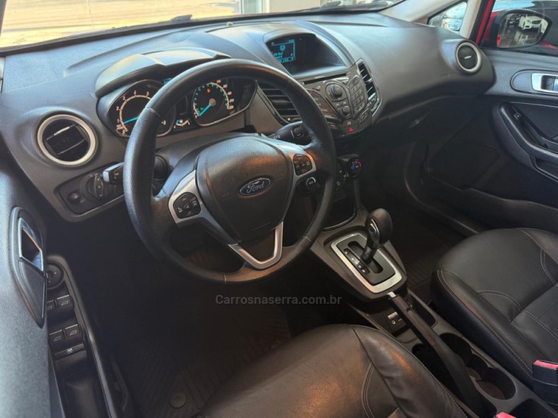 FIESTA 1.6 TITANIUM HATCH 16V FLEX 4P AUTOMÁTICO - 2015 - SãO LEOPOLDO