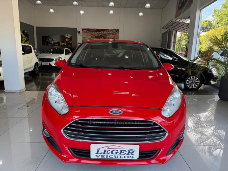 FIESTA 1.6 TITANIUM HATCH 16V FLEX 4P AUTOMÁTICO - 2015 - SãO LEOPOLDO