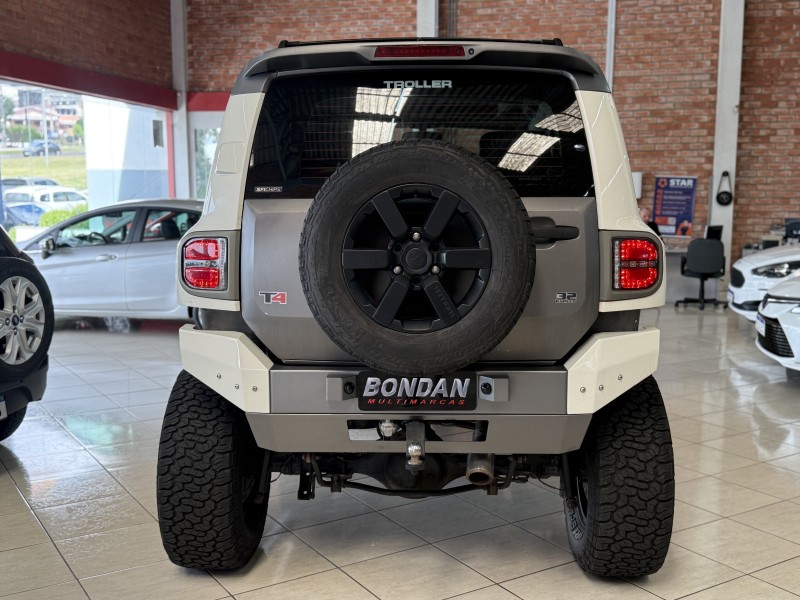 T4 3.2 TDI 4X4 20V TURBO INTERCOOLER DIESEL 2P MANUAL - 2015 - FARROUPILHA