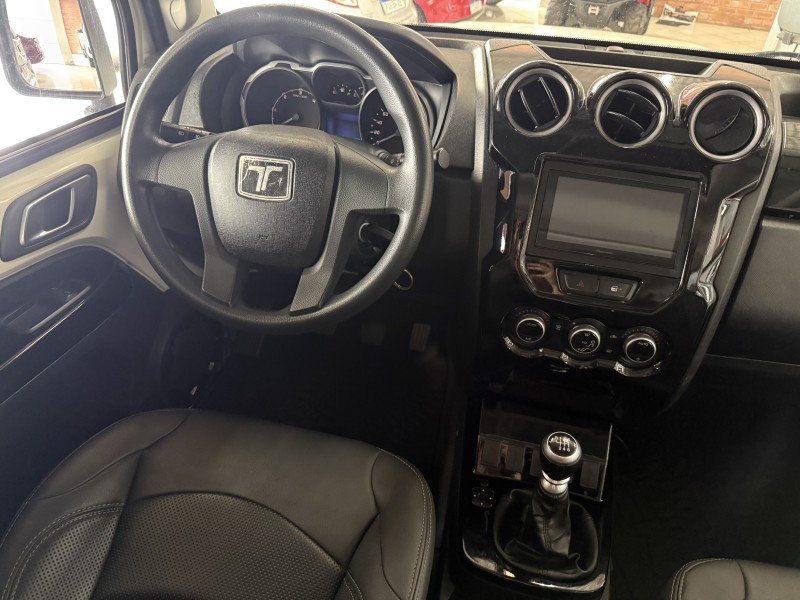 T4 3.2 TDI 4X4 20V TURBO INTERCOOLER DIESEL 2P MANUAL - 2015 - FARROUPILHA