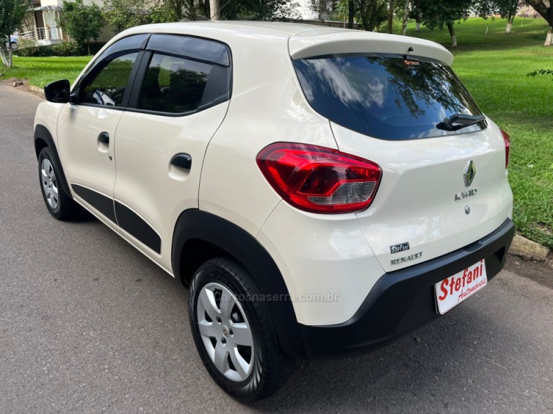 KWID 1.0 12V SCE FLEX ZEN MANUAL - 2018 - FELIZ