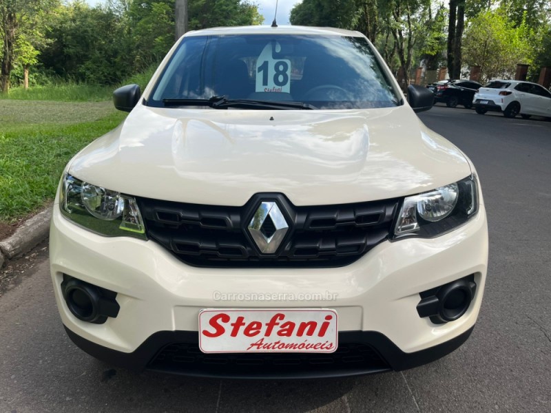KWID 1.0 12V SCE FLEX ZEN MANUAL - 2018 - FELIZ