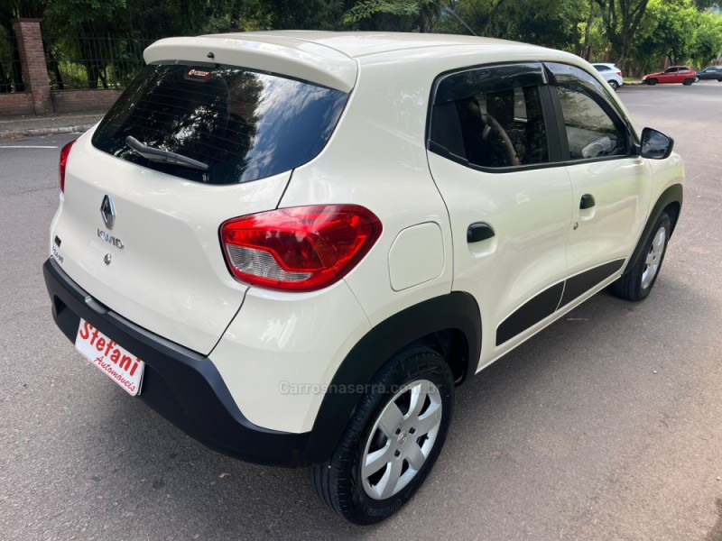 KWID 1.0 12V SCE FLEX ZEN MANUAL - 2018 - FELIZ