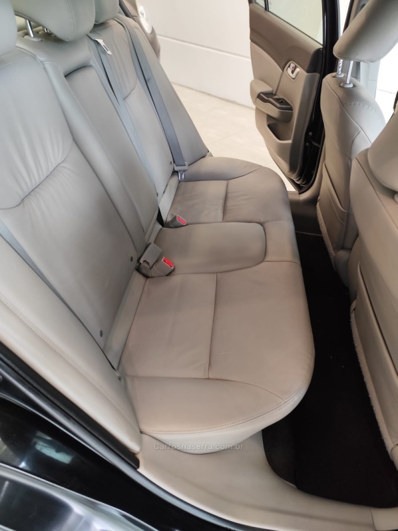 CIVIC 2.0 LX SEDAN 16V FLEX 4P AUTOMÁTICO - 2012 - BENTO GONçALVES