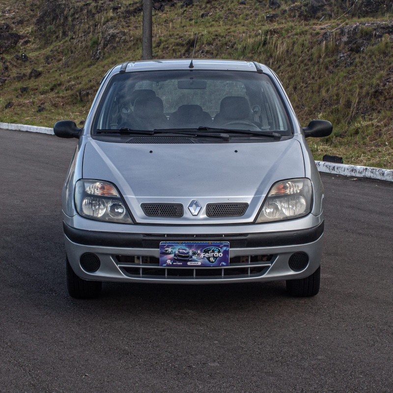 SCÉNIC 1.6 AUTHENTIQUE 16V GASOLINA 4P MANUAL - 2005 - FARROUPILHA