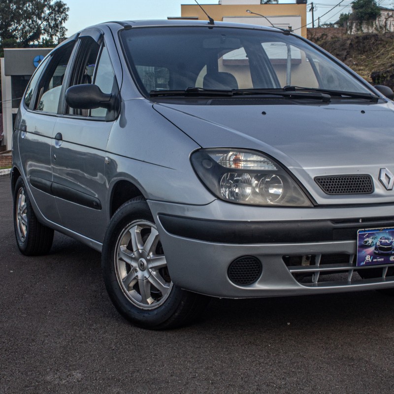 SCÉNIC 1.6 AUTHENTIQUE 16V GASOLINA 4P MANUAL - 2005 - FARROUPILHA