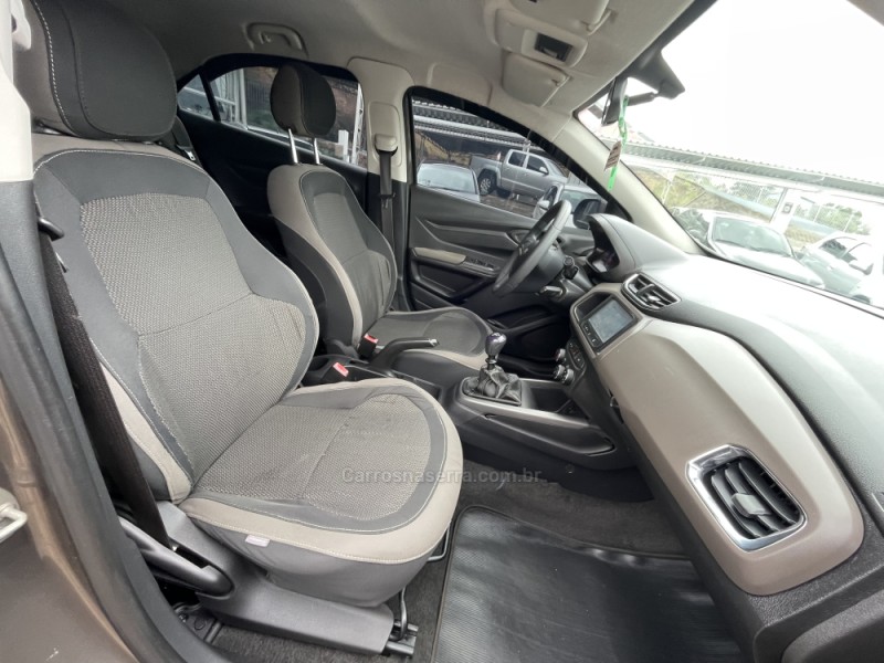 PRISMA 1.4 MPFI LTZ 8V FLEX 4P MANUAL - 2014 - PAROBé