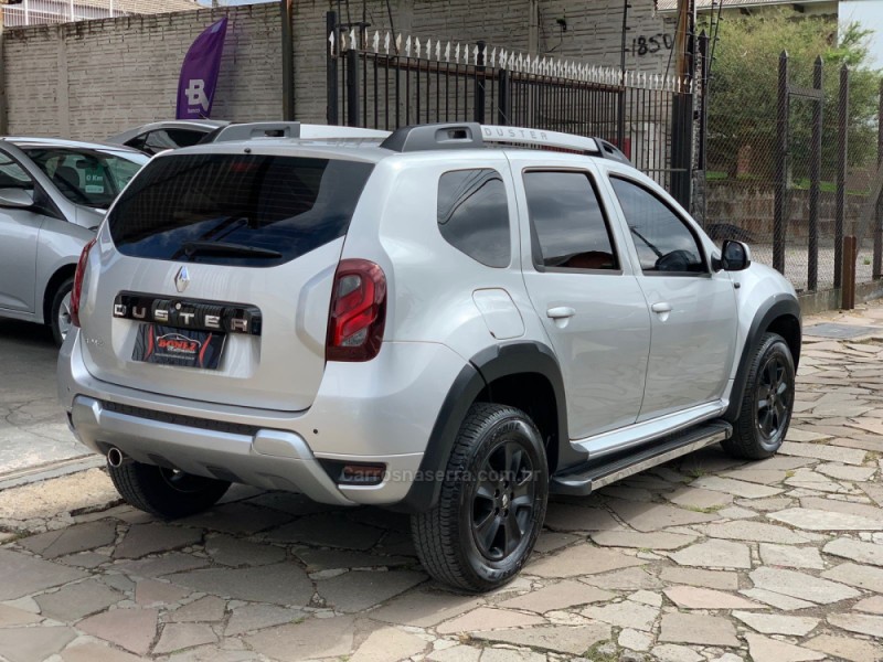 DUSTER 1.6 DYNAMIQUE 4X2 16V FLEX 4P MANUAL - 2017 - CAXIAS DO SUL